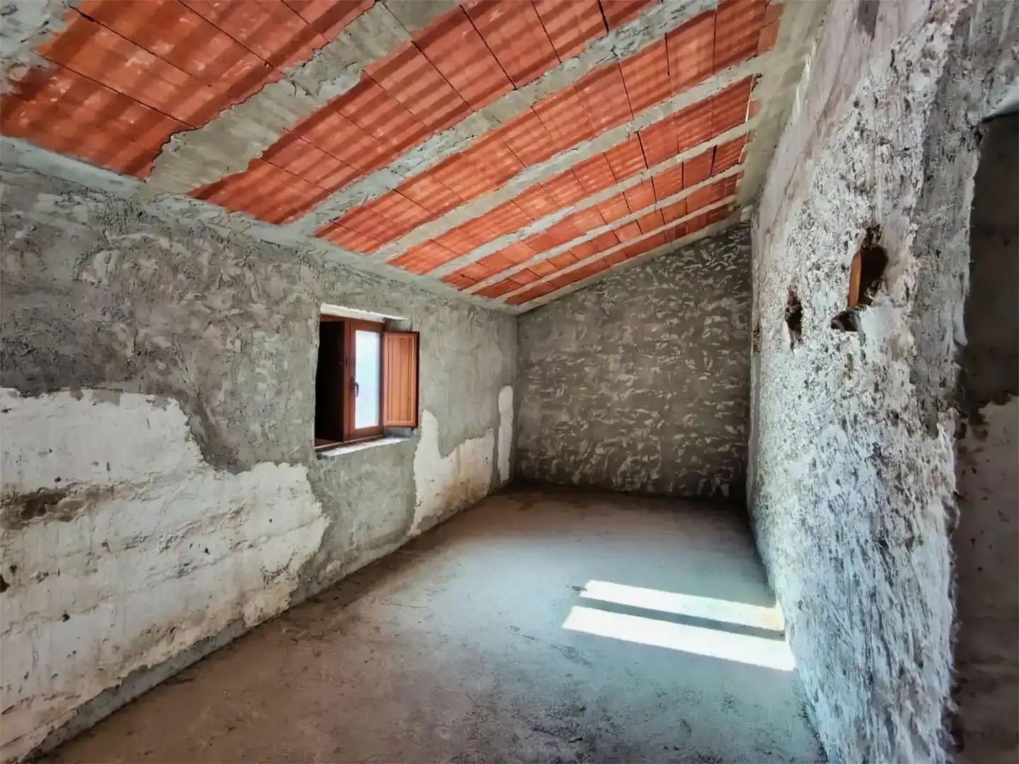 Piso en venta en Canillas de Aceituno con Balcón