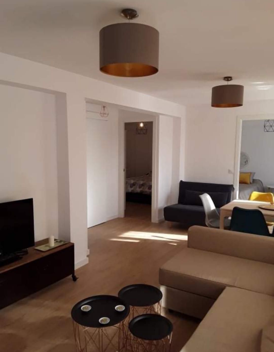 Living room of Flat for sale in  Cádiz Capital  with Parquet flooring and Terrace