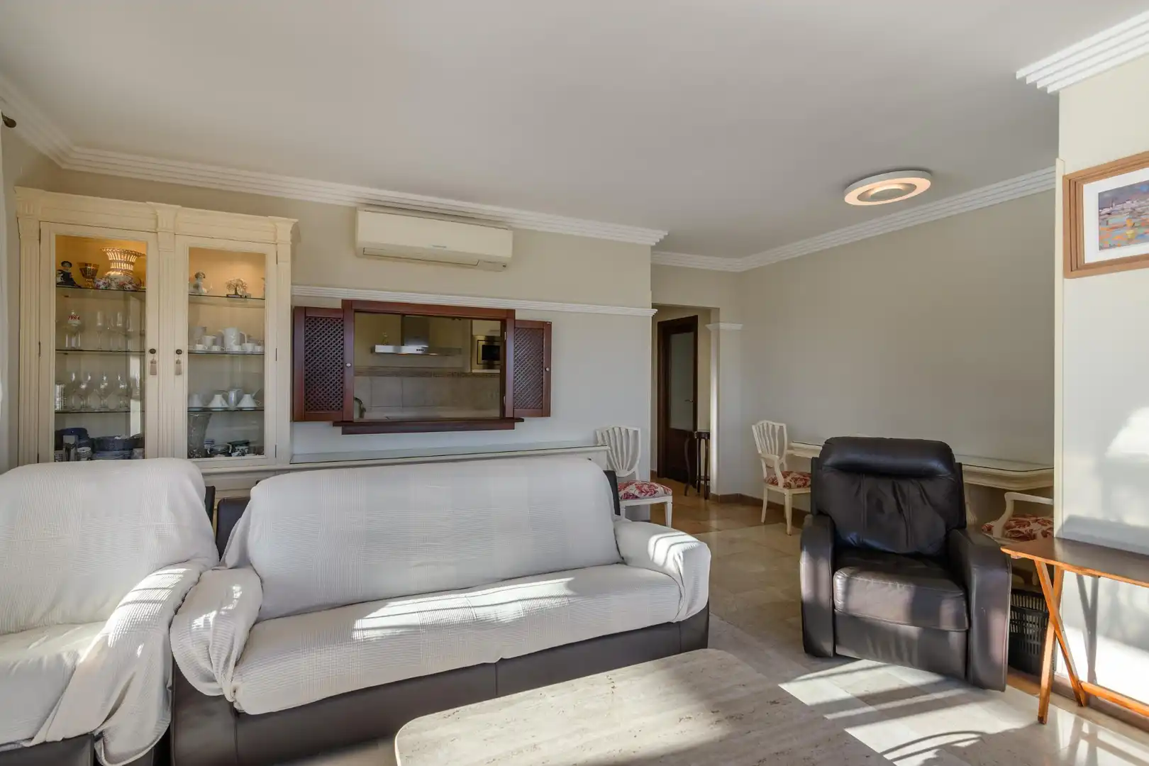 Wohnzimmer von Dachboden zum Verkauf in Ayamonte mit Terrasse, Abstellraum und Möbliert