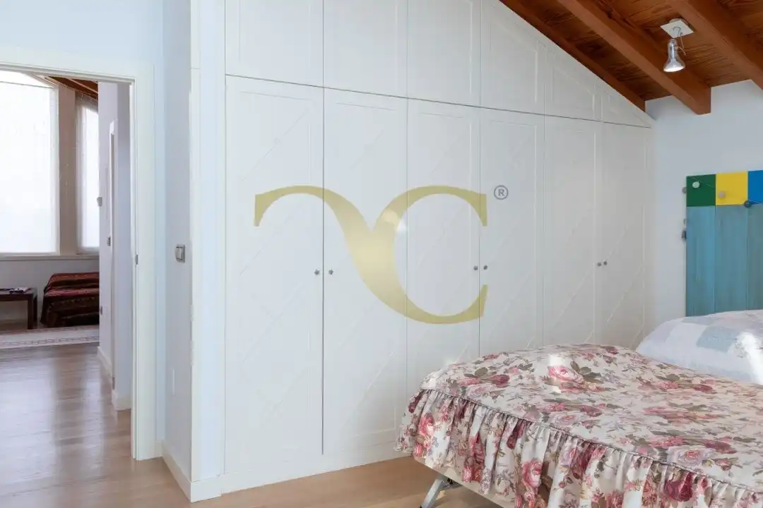 Habitación de Casa o chalet en venta en Santa Cruz de Bezana con Aire acondicionado, Calefacción y Jardín privado