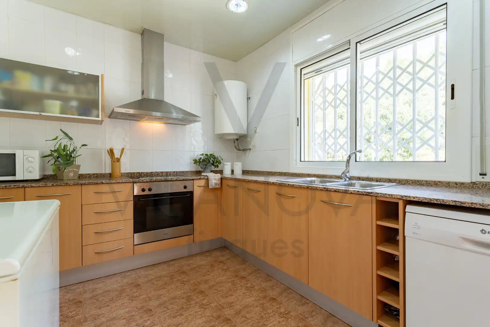 Cocina de Casa o chalet en venta en Cabra del Camp con Aire acondicionado, Calefacción y Jardín privado