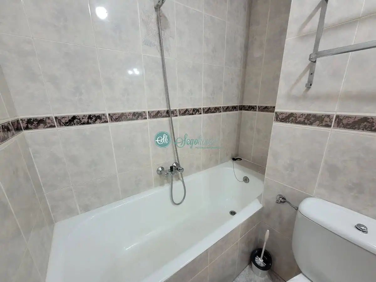 Baño de Casa o chalet en venta en Segovia con Calefacción, Terraza y Trastero