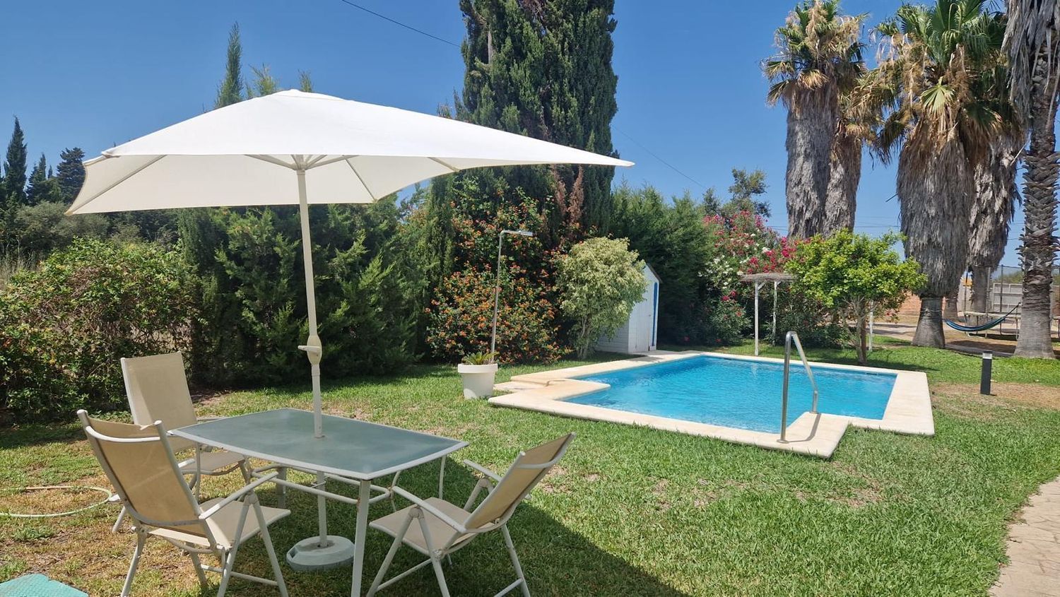 Garden of House or chalet for sale in Chiclana de la Frontera  with Air Conditioner, Heating and Private garden