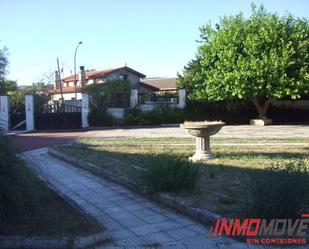 Exterior view of House or chalet for sale in Merindad de Cuesta-Urria  with Heating, Private garden and Swimming Pool