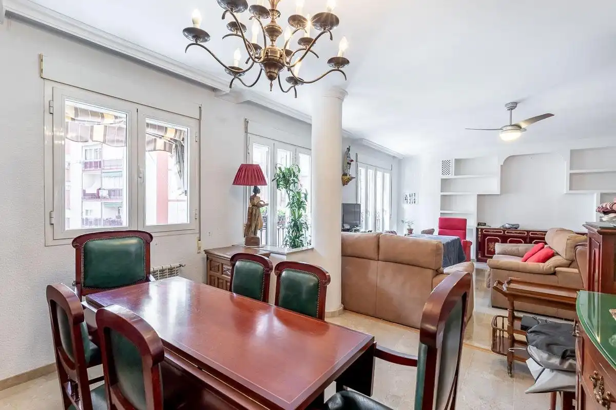 Dining room of Flat for sale in Granada  with Air Conditioner, Heating and Alarm