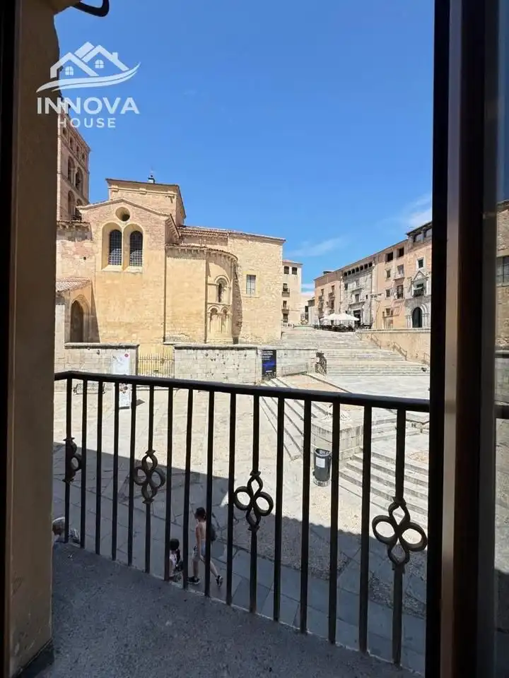 Exterior view of Flat for rent in Segovia  with Air Conditioner, Heating and Terrace