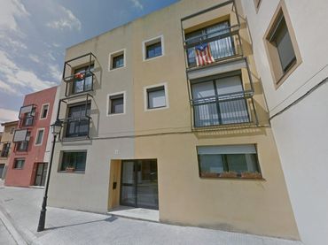 Pis amb balcó en venda a Avenida ESGLESIA DE L'