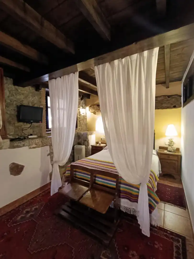 Bedroom of Country homes for sale in Peñamellera Baja  with Heating, Private garden and Terrace
