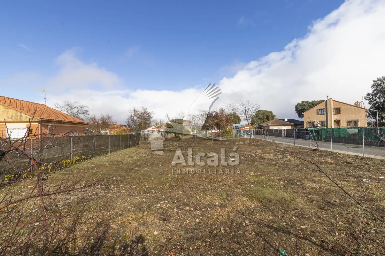 Residential land for sale in Chiloeches, imagen 3