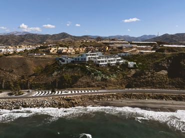 Casa bifamiliare con piscina in vendita a Urb. Castillo de Lagos