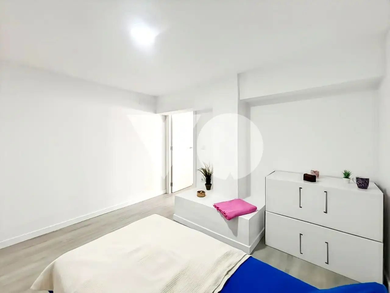 Habitación de Planta baja en venta en Madrid con Calefacción