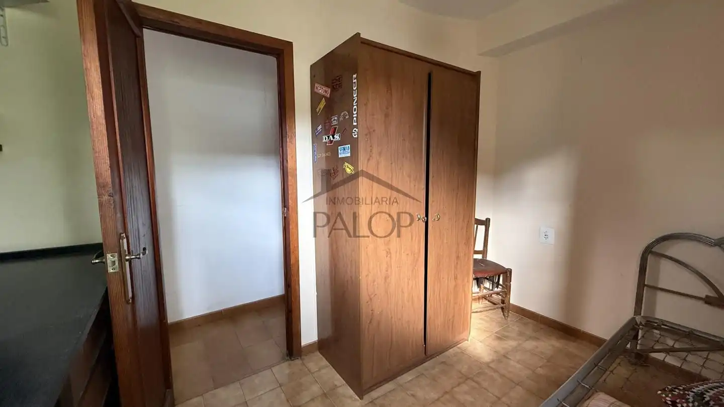 Dormitori de Casa o xalet en venda en Carcaixent amb Jardí privat i Balcó