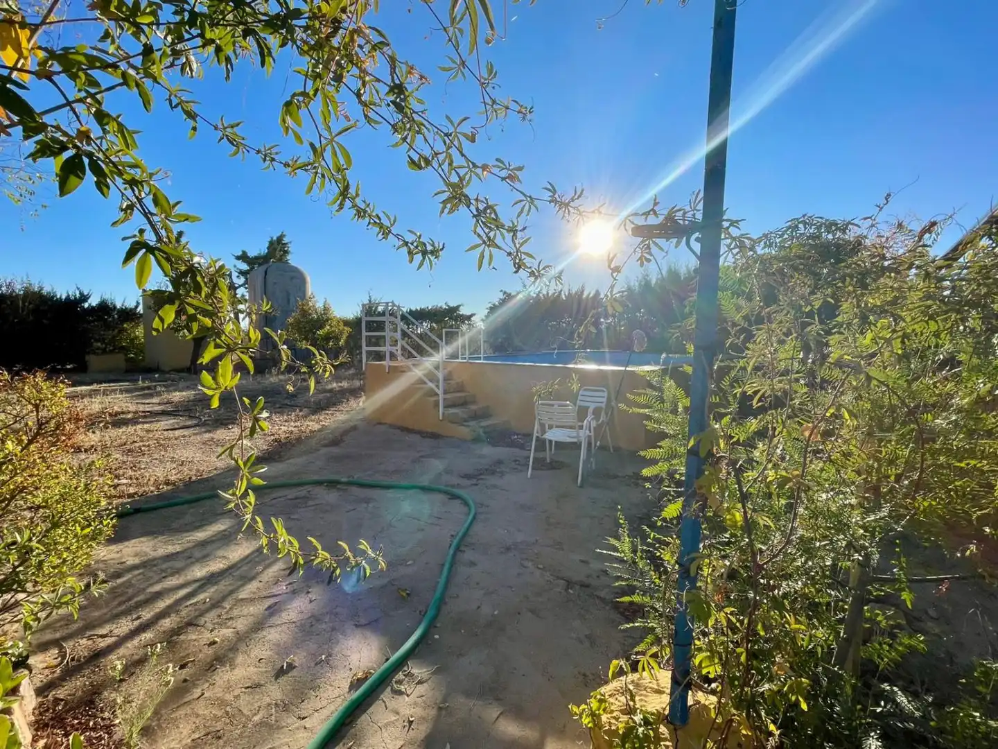 Jardí de Finca rústica en venda en Valdepeñas amb Piscina