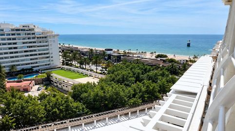 Foto 2 de Dúplex en venta en General Lopez Dominguez, 2, Los Jardines de Marbella - La Ermita, Marbella