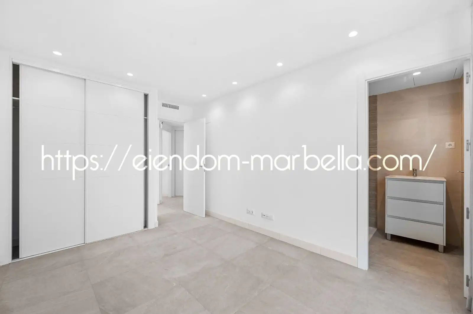 Apartament en venda a Puerto Deportivo