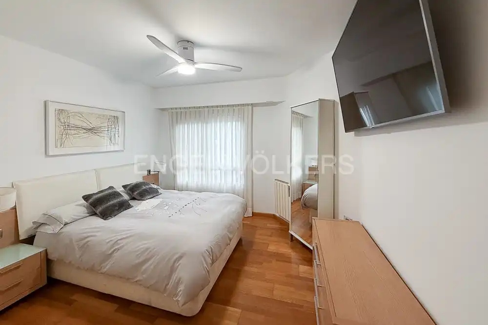 Habitación de Piso de alquiler en Valencia con Aire acondicionado, Calefacción y Parquet