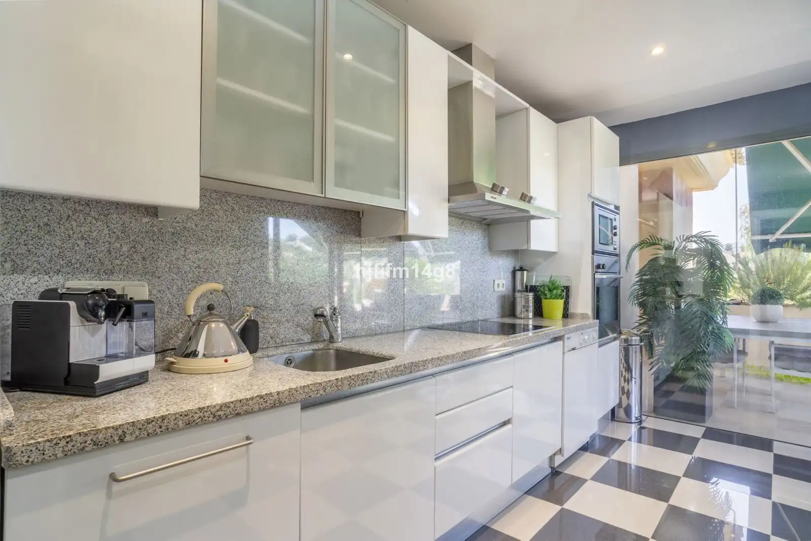Cocina de Ático en venta en Marbella con Aire acondicionado, Trastero y Amueblado