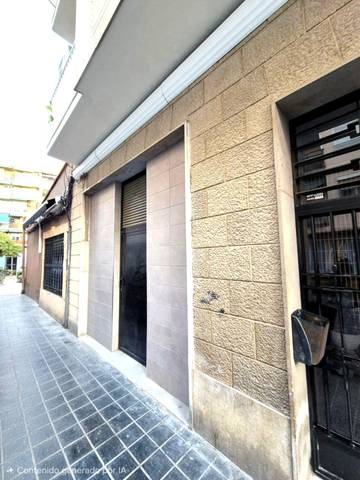 Local comercial en Venta en Barrio de Benicalap