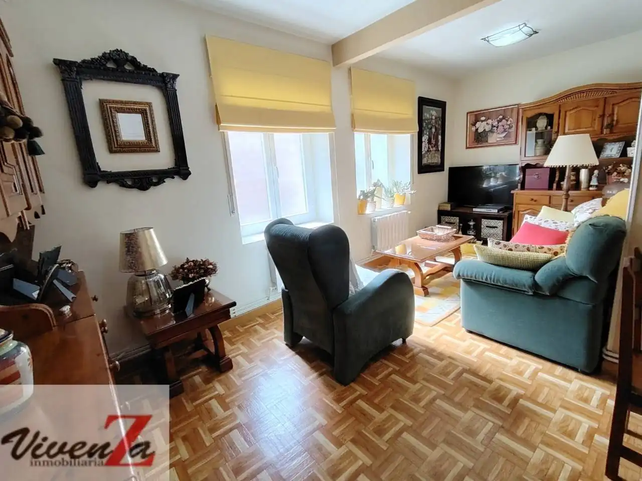 Sala de estar de Piso en venta en Zamora Capital  con Calefacción, Parquet y Trastero