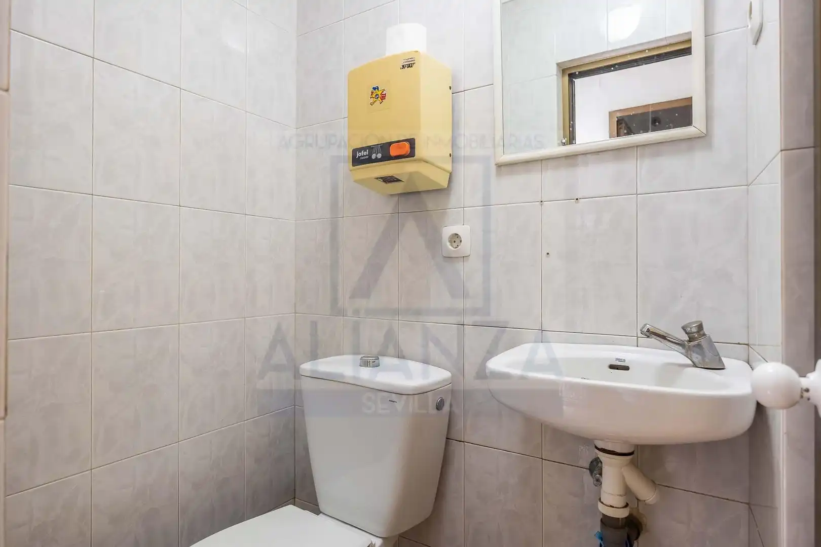 Baño de Edificio en venta en Camas