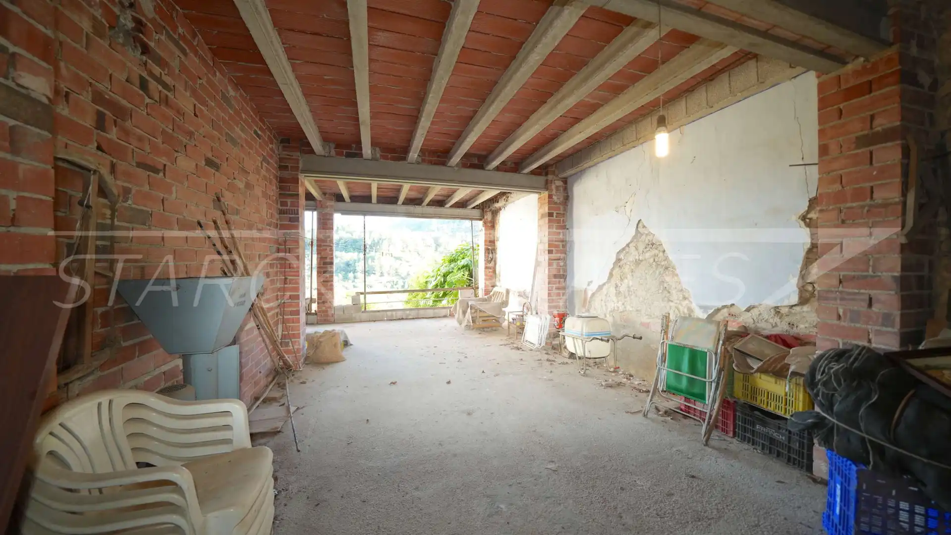 Detached homes for sale in La Vall de Laguar