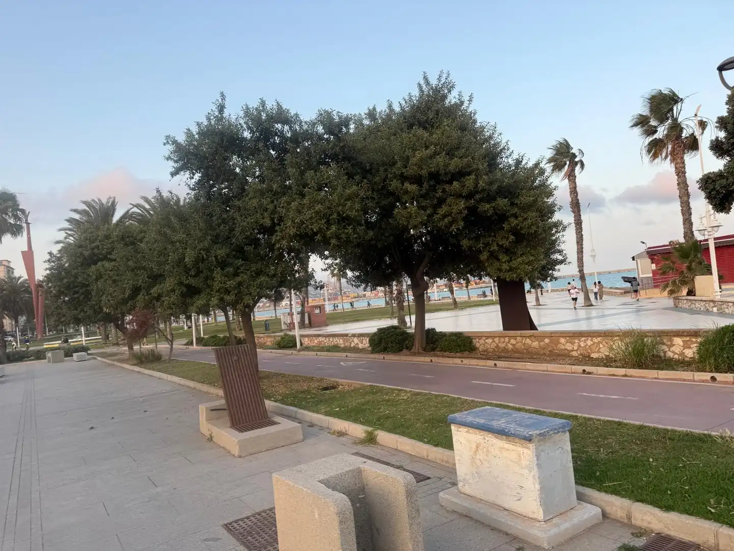 Vista exterior de Piso en venta en Málaga con Aire acondicionado, Terraza y Amueblado