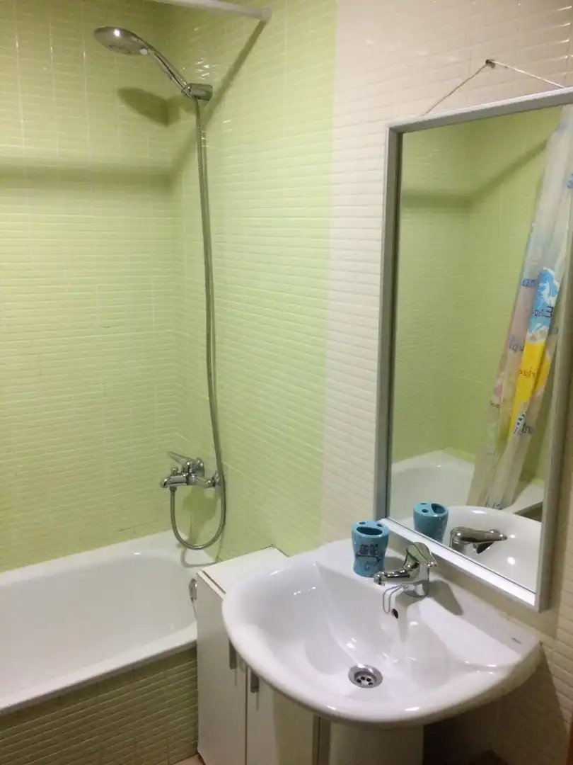 Baño de Apartamento en venta en Badajoz con Aire acondicionado, Jardín privado y Amueblado