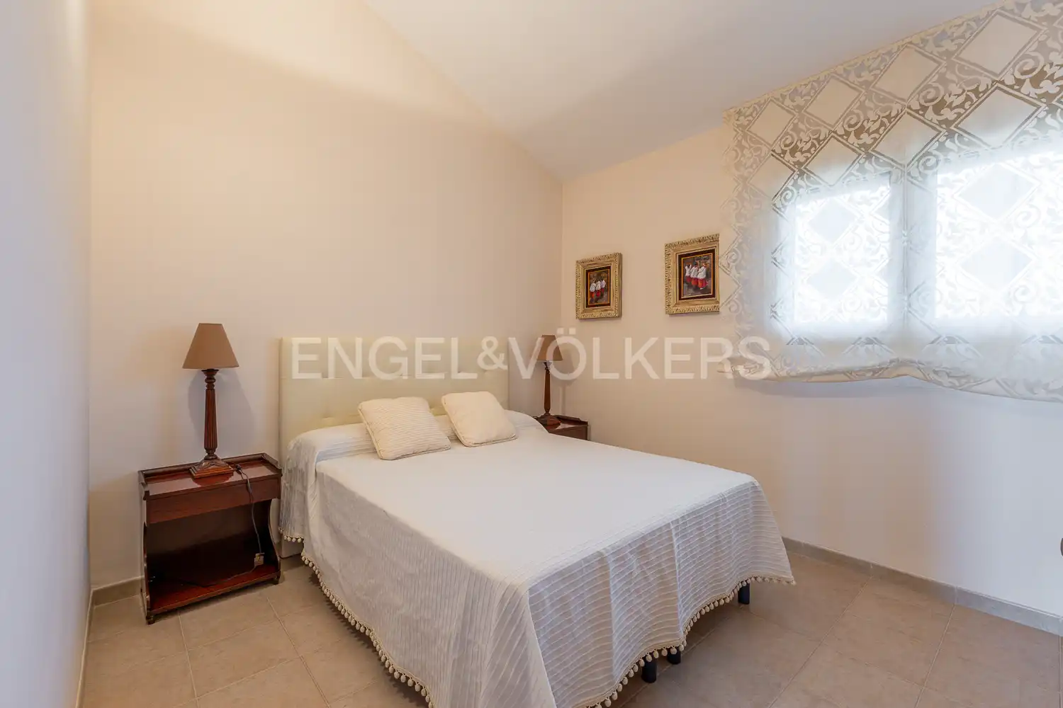 Bedroom of Houses for sale in Ontinyent  with Air Conditioner, Heating and Private garden