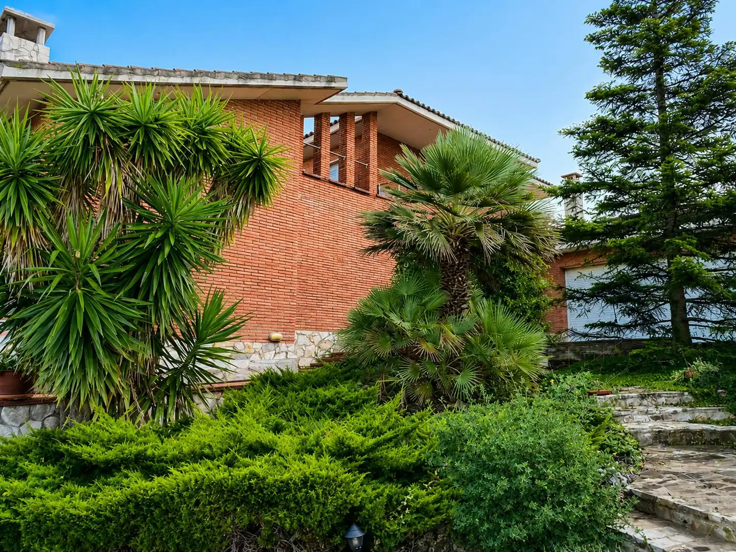 Vista exterior de Casa o xalet en venda en Olèrdola amb Calefacció, Jardí privat i Terrassa