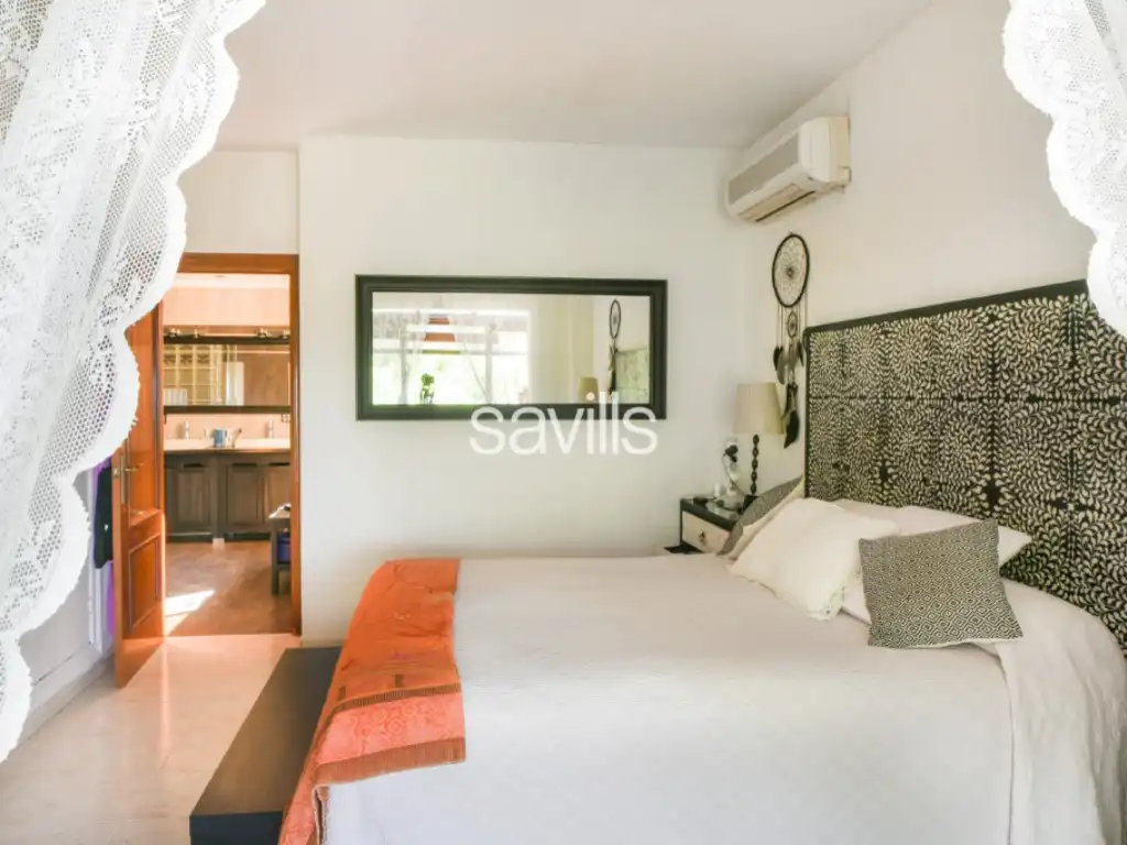 Dormitori de Casa o xalet en venda en Málaga