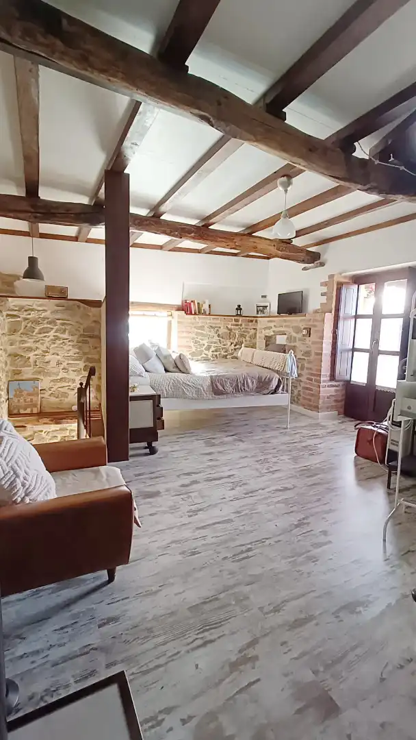 Sala d'estar de Casa o xalet en venda en Mieres (Asturias) amb Jardí privat, Terrassa i Traster
