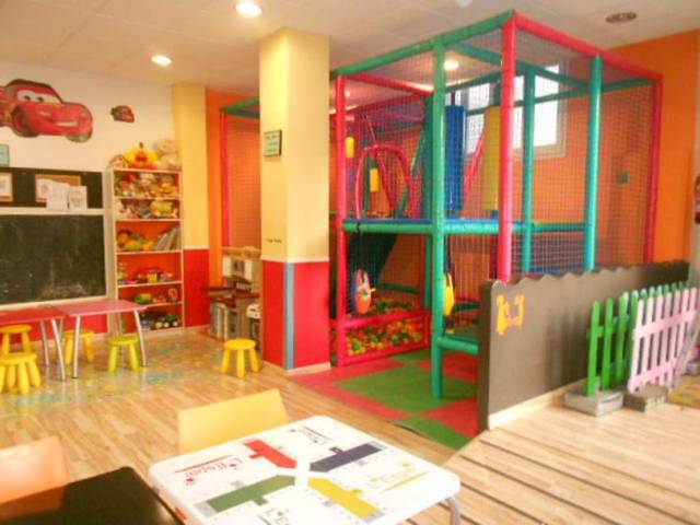 Local comercial en Alquiler en Sant Fruitós de Bages