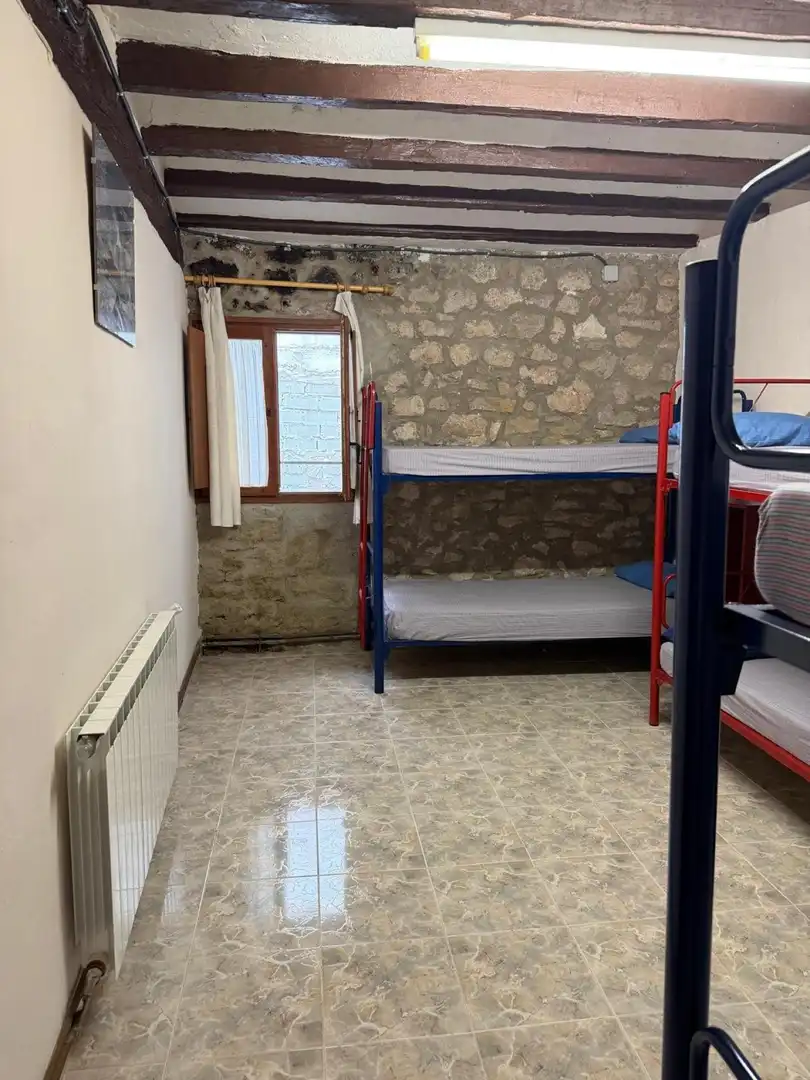 Dormitori de Finca rústica en venda en Camarasa amb Aire condicionat, Terrassa i Piscina