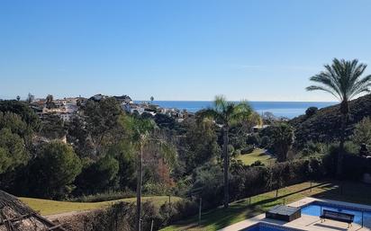 Vista exterior de Pis en venda en Benalmádena amb Aire condicionat i Terrassa