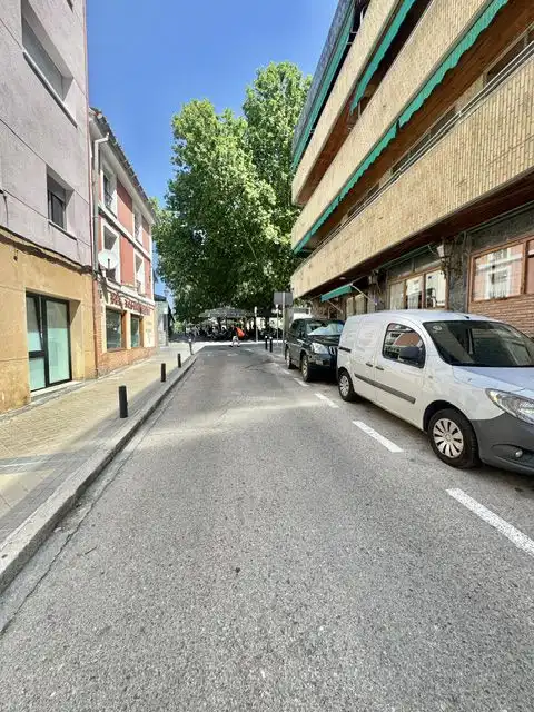Vista exterior de Casa o xalet en venda en Madrid amb Terrassa