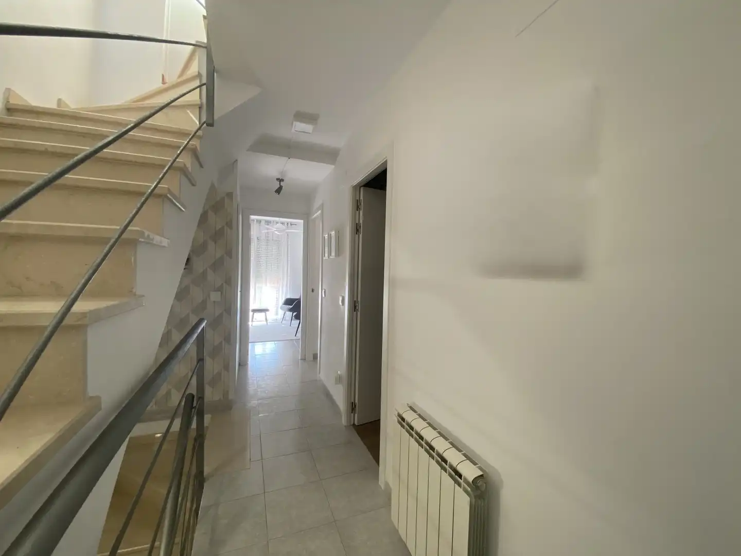 Casa adosada en venda a DELS MONTSERRAT ROIG, Celrà
