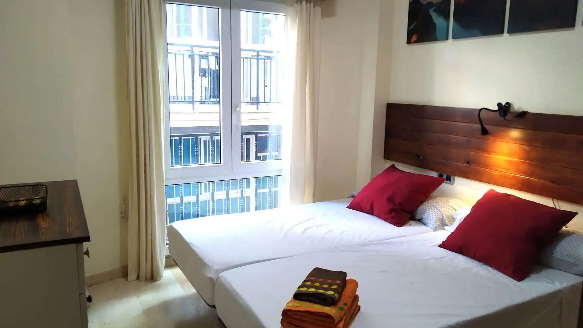 Habitación de Apartamento de alquiler en Málaga Capital con Aire acondicionado y Amueblado