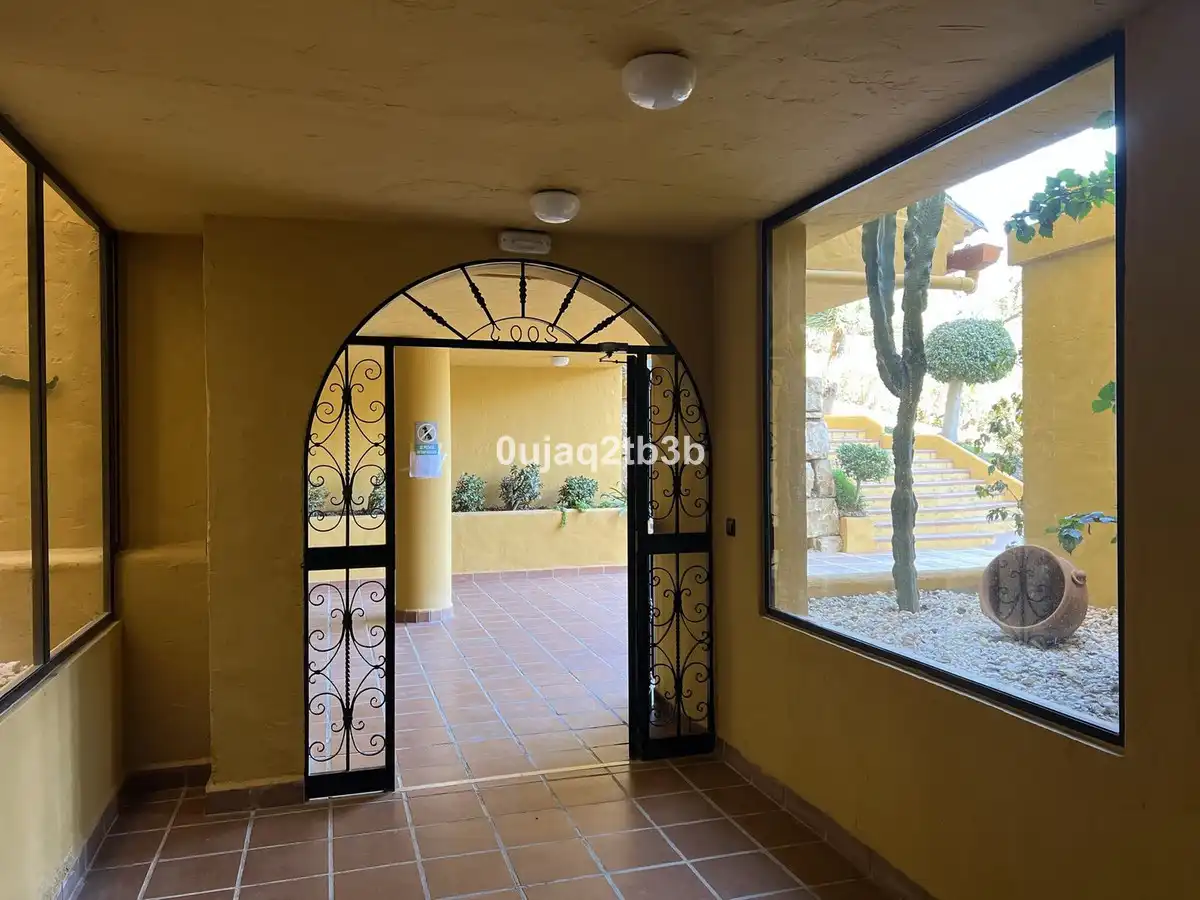 Apartament en venda en Estepona amb Aire condicionat, Terrassa i Piscina comunitària