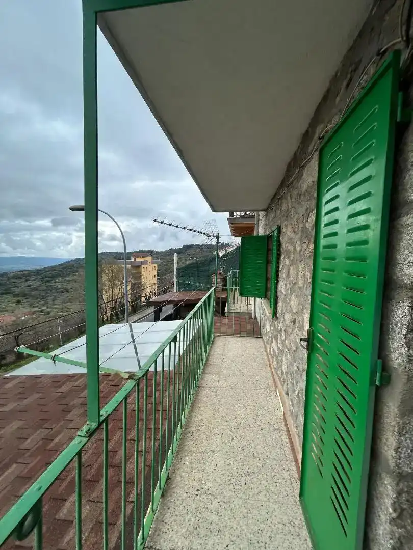 Terrassa de Pis en venda en Pedro Bernardo amb Traster, Moblat i Forn