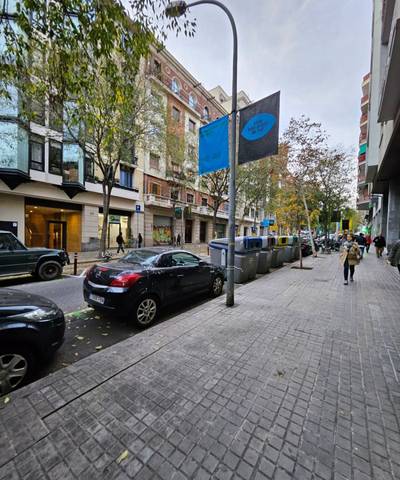 Local comercial en Venta en Calle de Sicília en Fort Pienc