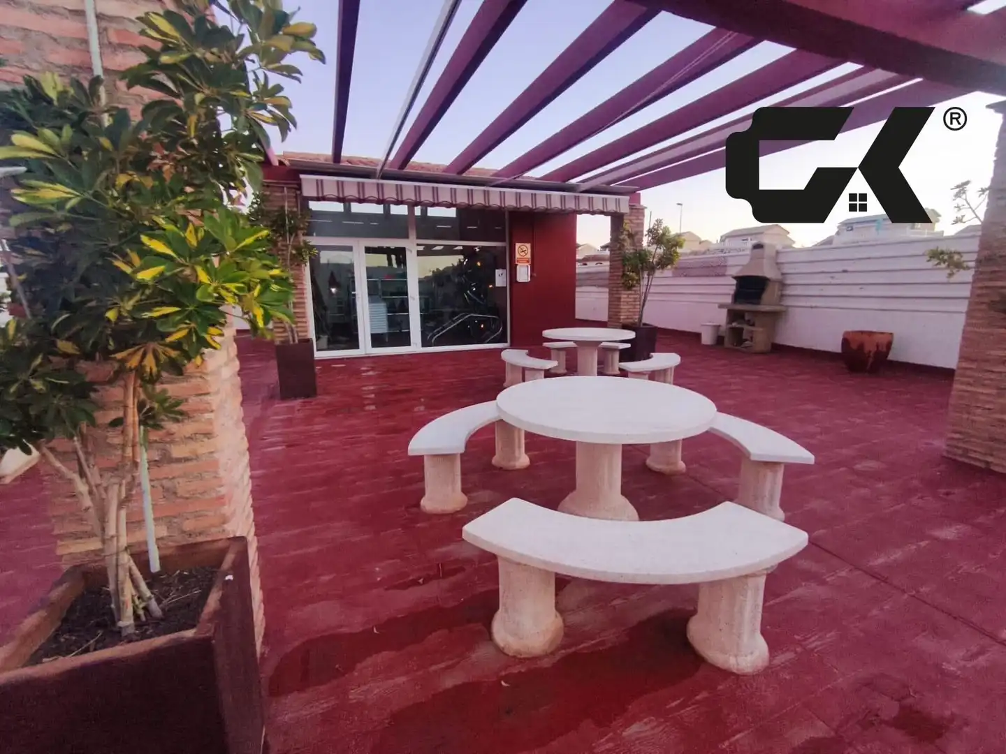 Terrassa de Casa adosada en venda en Mazarrón amb Aire condicionat, Jardí privat i Piscina comunitària