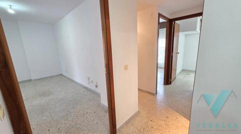 Foto 2 de Piso en venta en José Ramón Vizcaíno, Hellín,  Madrid Capital