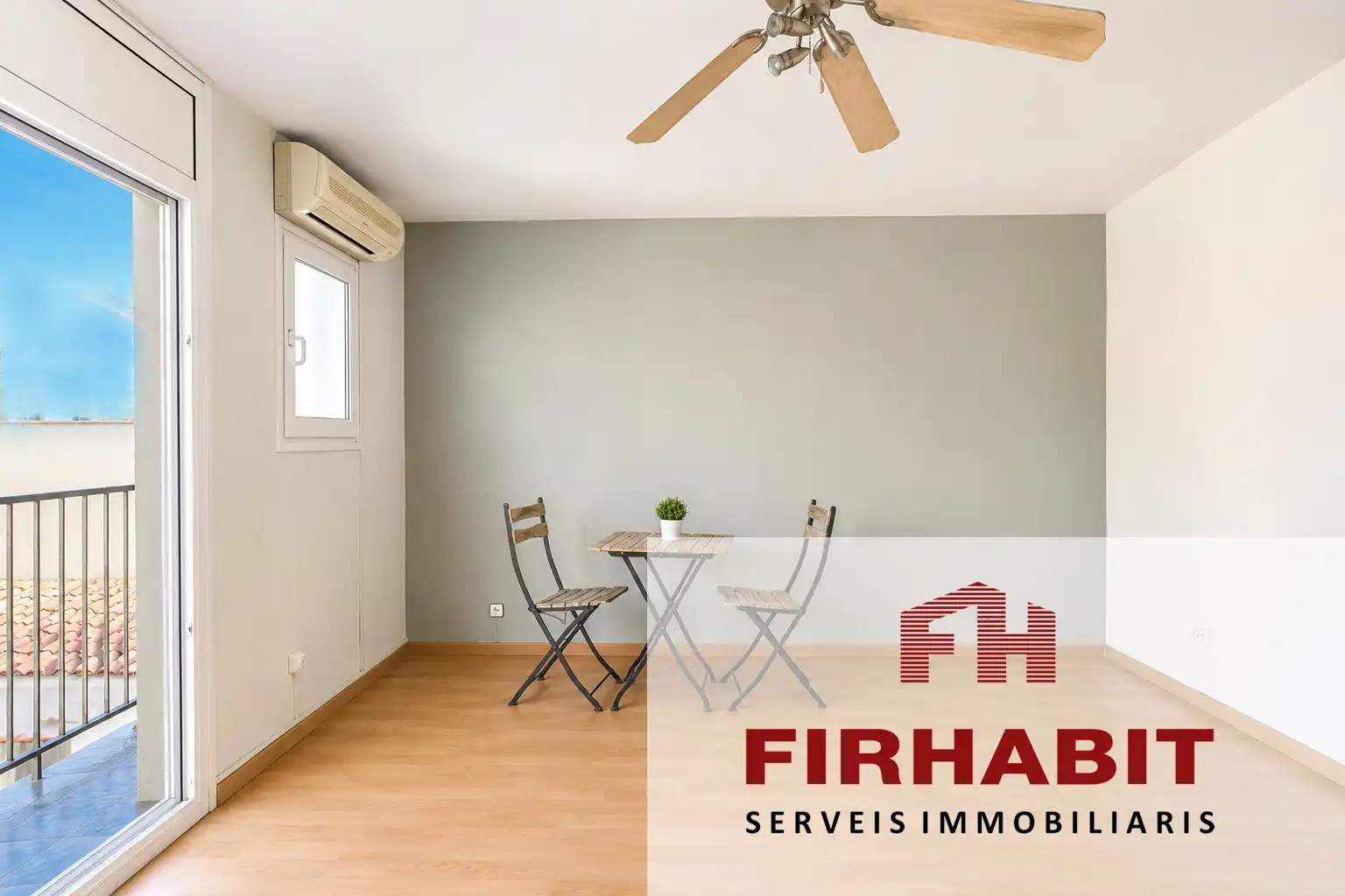Exterior view of Flat for sale in Arenys de Mar  with Air Conditioner, Parquet flooring and Balcony