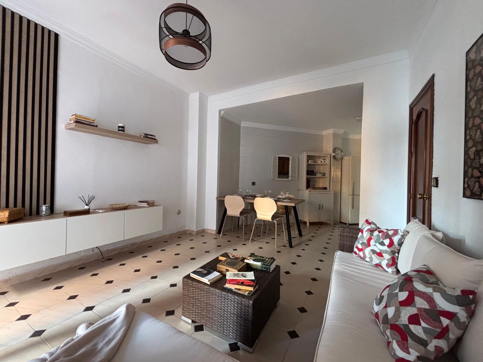 Living room of Single-family semi-detached for sale in Málaga Capital  with Air Conditioner, Terrace and Furnished