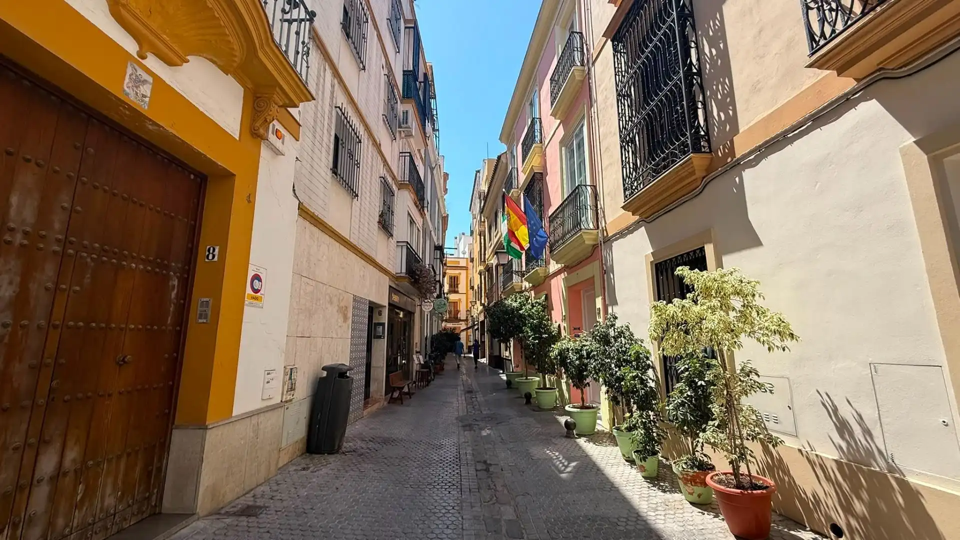 Vista exterior de Apartamento en venta en Sevilla con Aire acondicionado, Calefacción y Trastero