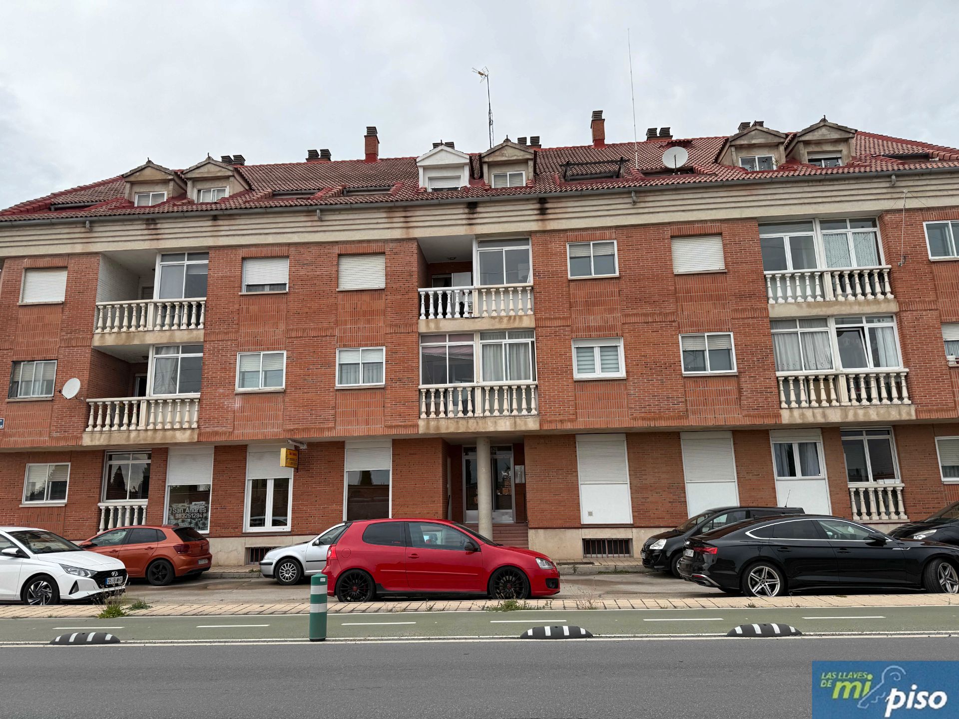 Vista exterior de Pis en venda en Valladolid Capital amb Calefacció, Terrassa i Moblat