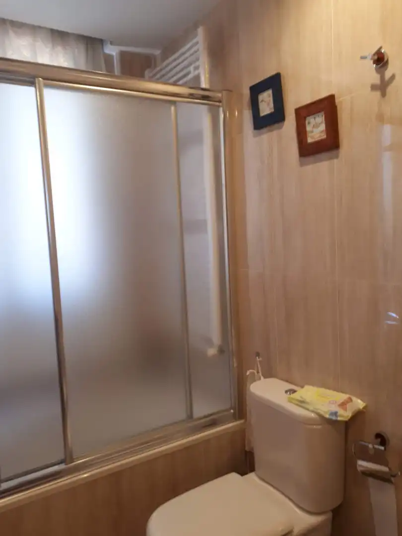 Bathroom of Attic for sale in Yebes  with Air Conditioner, Heating and Parquet flooring