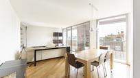 Vista exterior de Apartament en venda en Sabadell amb Aire condicionat, Calefacció i Parquet