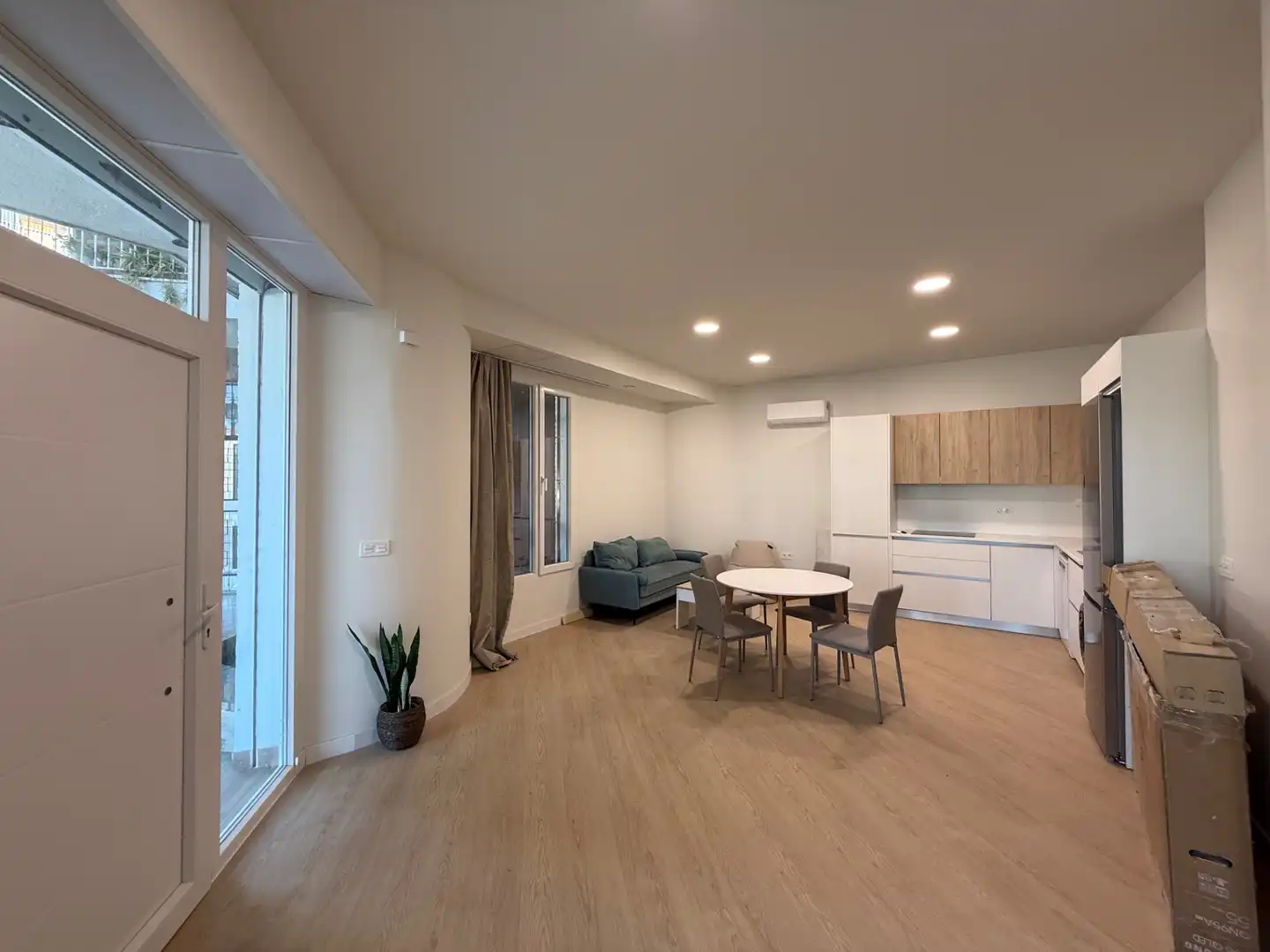 Sala de estar de Apartamento en venta en Granada con Aire acondicionado, Calefacción y Amueblado