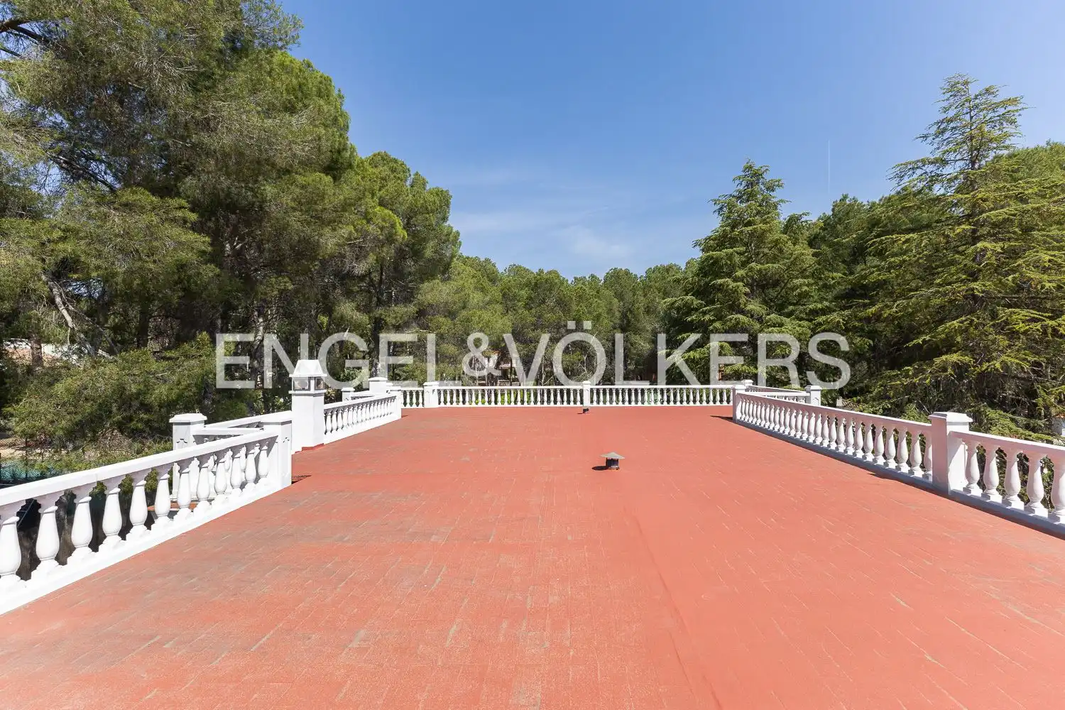 Terrassa de Casa o xalet en venda en Náquera amb Calefacció, Jardí privat i Terrassa